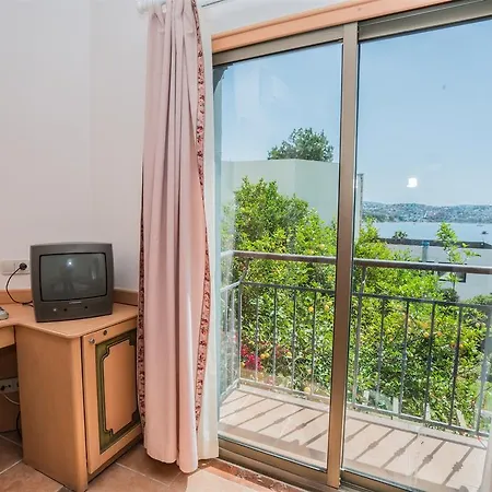 3s Bodrum Отель 4*